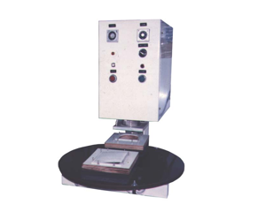 Vacuum_Forming_Machine