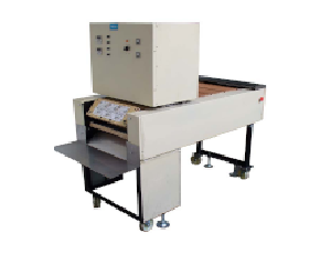 Vacuum_Forming_Machine